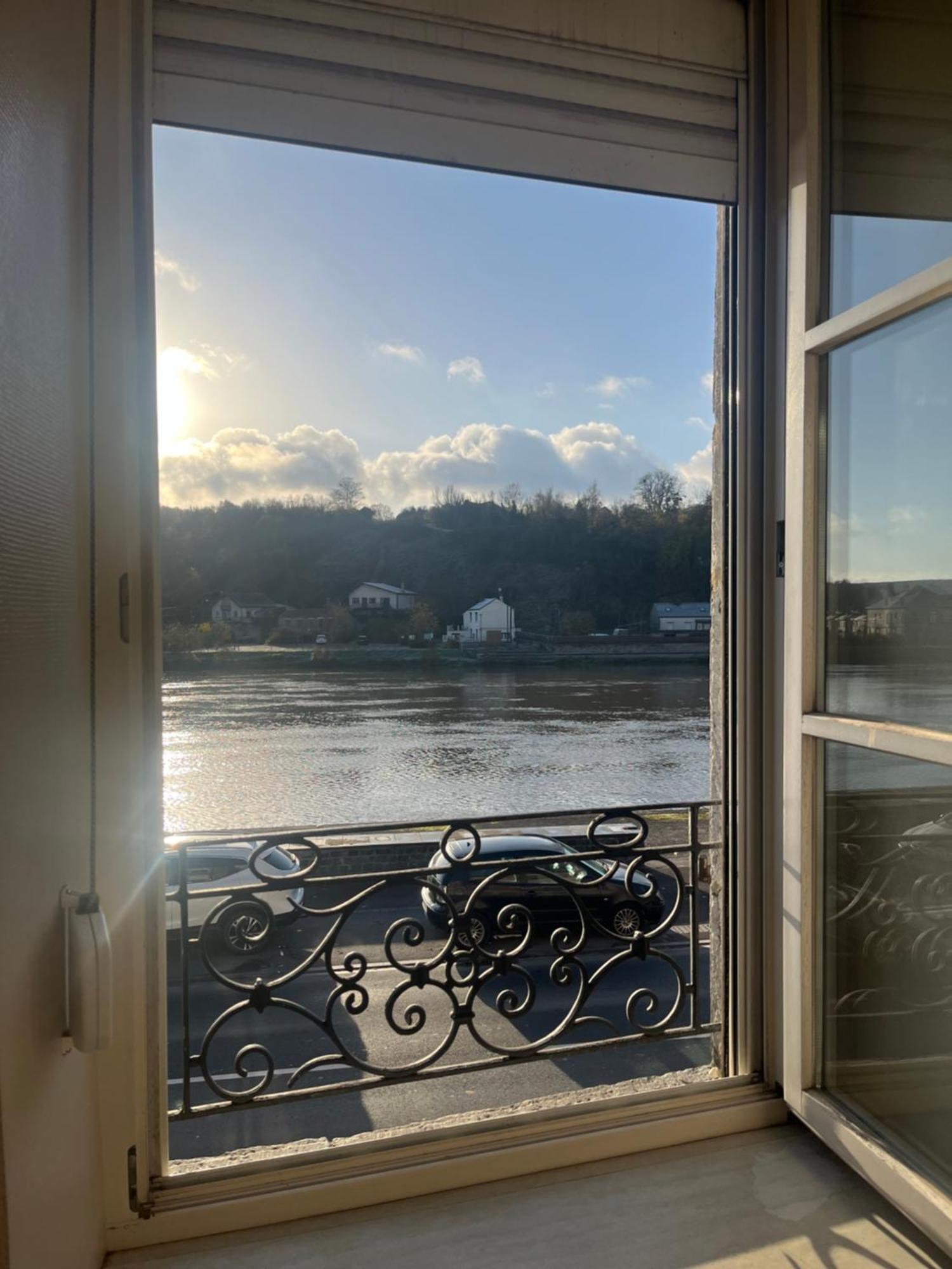 Hotel Le Roosevelt Givet Kültér fotó